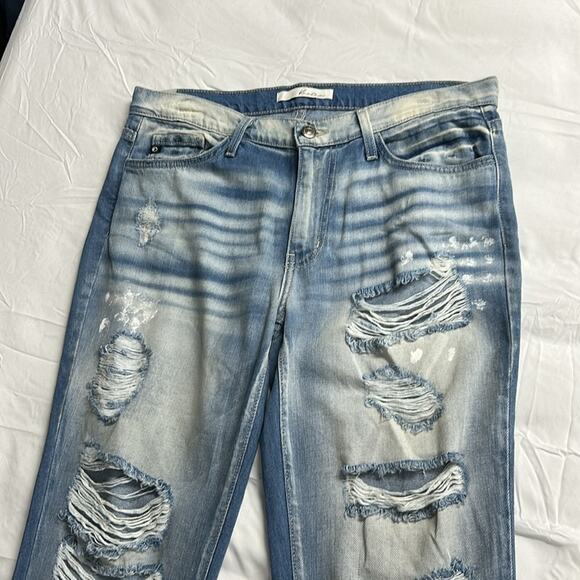 KanCan Estilo Mid Rise Destroyed Boyfriend Jeans Women’s Size 28 - Picture 2 of 10